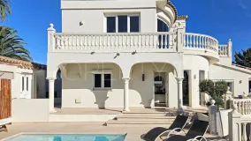 5 bedrooms villa for sale in El Faro