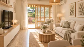 Ground floor apartment with 4 bedrooms for sale in Puig D'en Valls