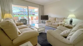 Apartamento planta baja con 2 dormitorios en venta en El Embrujo Playa
