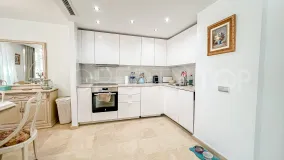 For sale ground floor apartment with 2 bedrooms in Benahavis