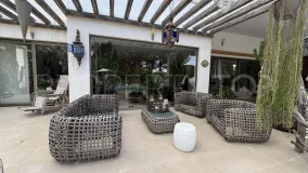For sale villa in Pinos de Alhaurín