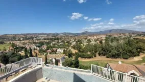 Villa en venta con 4 dormitorios en Mijas Golf