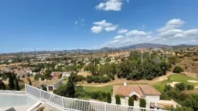 Villa en venta con 4 dormitorios en Mijas Golf