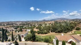 Villa en venta con 4 dormitorios en Mijas Golf