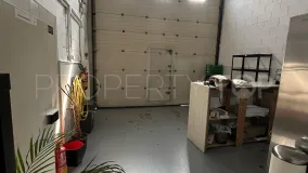 Marbella Ciudad, nave en venta