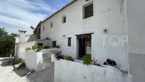 Se vende casa en El Burgo con 3 dormitorios
