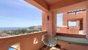 Buy apartment in Coto Real with 2 bedrooms