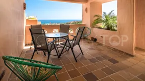 Buy apartment in Coto Real with 2 bedrooms