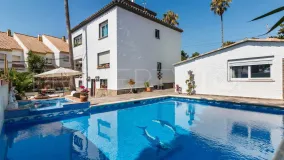 Jardin Tropical, casa en venta de 9 dormitorios