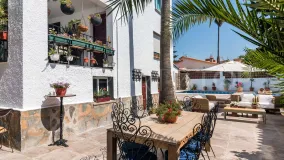 Jardin Tropical, casa en venta de 9 dormitorios