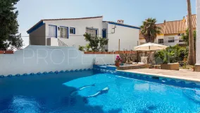 Jardin Tropical, casa en venta de 9 dormitorios