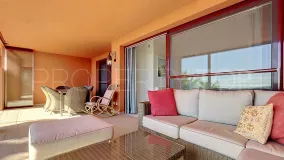 Buy apartment in Benahavis Hills Country Club