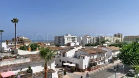 For sale apartment in Sabinillas
