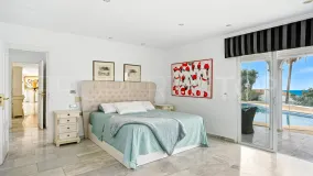 Villa en venta de 5 dormitorios en El Chaparral
