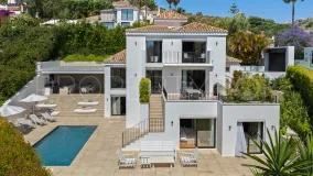 For sale villa in Los Naranjos Hill Club