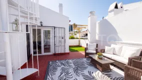 Duplex penthouse with 3 bedrooms for sale in Parque Elviria