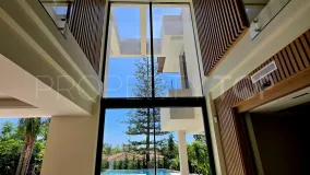 Comprar villa en Los Monteros Playa de 5 dormitorios