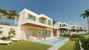 Semi detached villa for sale in Estepona