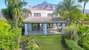 Villa for sale in Lomas de Magna Marbella with 4 bedrooms