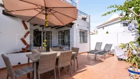 Comprar adosado de 3 dormitorios en Los Naranjos de Marbella
