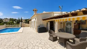 Se vende villa en Cumbre del Sol con 3 dormitorios