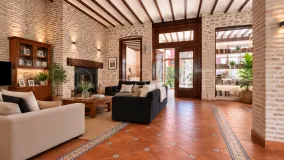 Almoines town house for sale