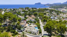 Villa en venta en Moraira con 3 dormitorios