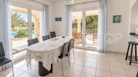 Buy villa with 3 bedrooms in Jávea