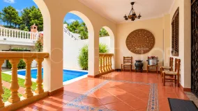 Se vende pareado en Oliva de 3 dormitorios