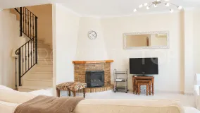 Town house for sale in Orba