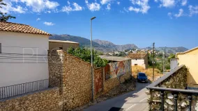 Town house for sale in Orba
