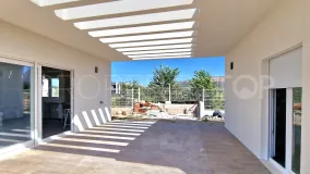 Buy 4 bedrooms villa in Gata de Gorgos