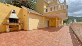 Buy 5 bedrooms villa in Orba