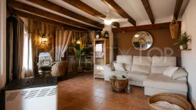 Buy hotel with 6 bedrooms in Sagra
