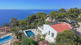 Comprar villa en Jávea de 4 dormitorios