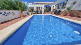Comprar villa en Orba