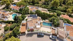 Villa with 6 bedrooms for sale in Jávea