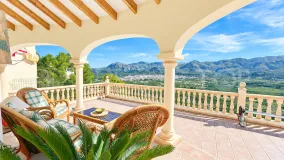 Villa for sale in Pego