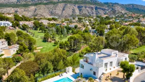 Villa for sale in Altea la Vieja