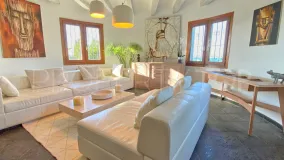 For sale Denia villa with 4 bedrooms
