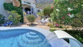 For sale Denia villa with 4 bedrooms