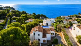 For sale Jávea villa with 4 bedrooms