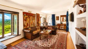 Se vende finca en Casares de 4 dormitorios