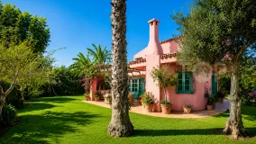 Finca en venta en Estepona