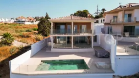 4 bedrooms villa in Cala de Mijas for sale
