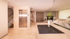 For sale San Pedro Playa villa with 4 bedrooms