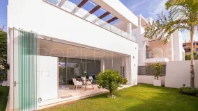 For sale San Pedro Playa villa with 4 bedrooms