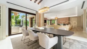 6 bedrooms villa for sale in Los Naranjos