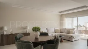 Los Almendros apartment for sale