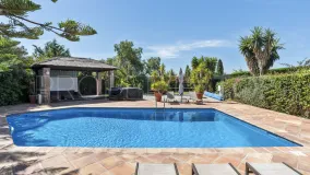 Comprar villa en Puerto del Almendro con 5 dormitorios